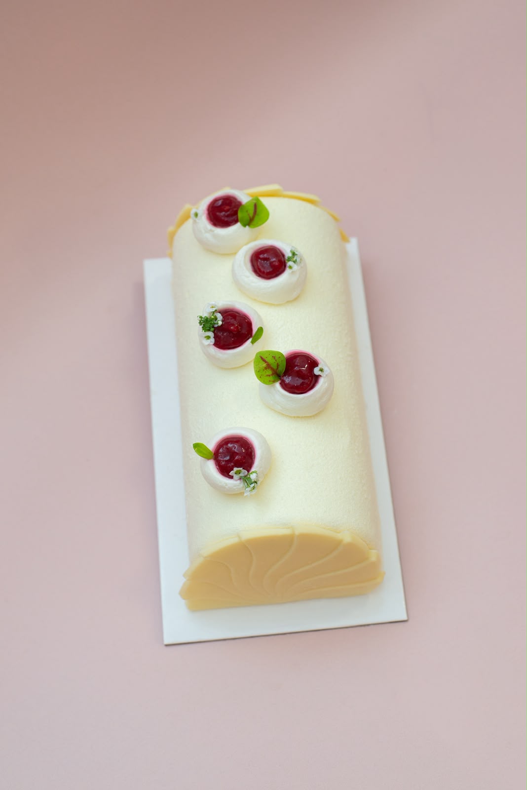 Bûche bergamote pitaya & framboises